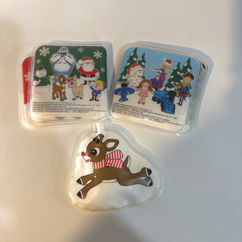 Rudolph the Red-Nosed Reindeer Christmas Bath Toy Set 2 Books 1 Squirt New